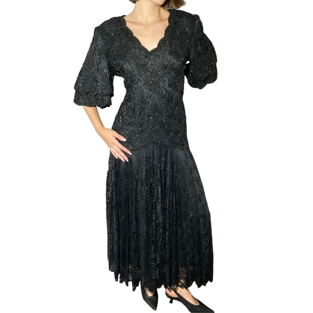 1980s Old Hollywood Gatsby Style Vintage Black Beaded Gown